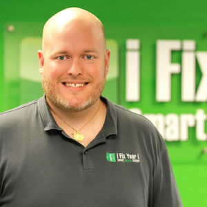 Meet your Posher, Chris